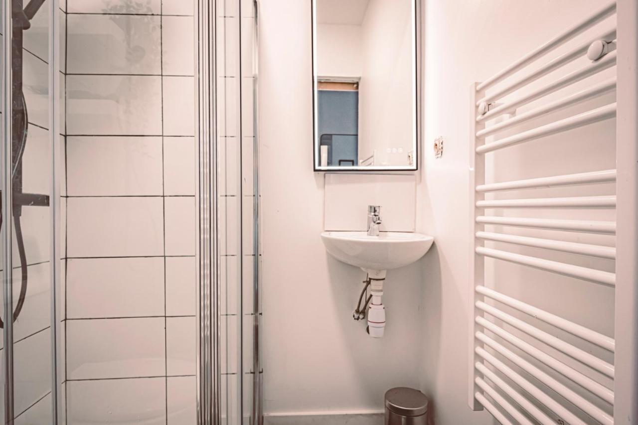 La Suite - Paisible et à deux pas de la gare Reims Esterno foto